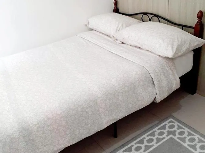 Shore 1 Residences,moa Complex - One Bedroom * Manila